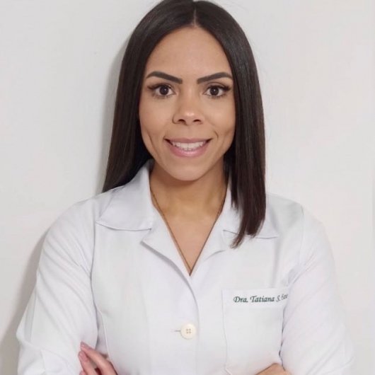 Dra. Tatiana Faria