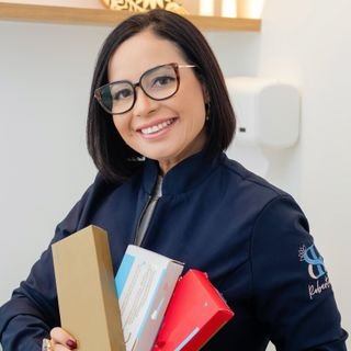 Dra. Roberta Varzem Schwenck