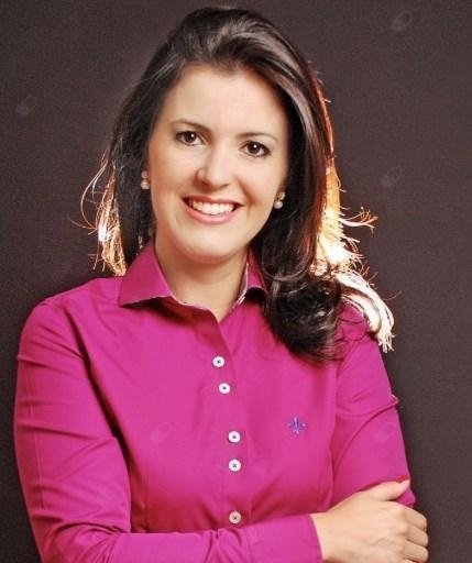 Dra. Márcia Cristiana Nunes Pinto
