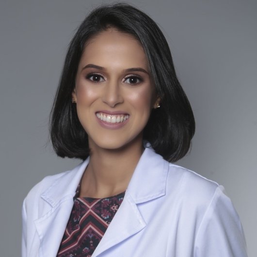 Dra. Carla Cassiana Souza Bueno