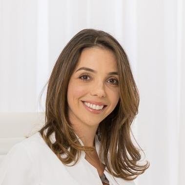 Dra. Nicole Luebke Martinez De Melo