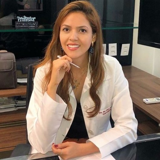 Dra. Ana Flávia Torquato
