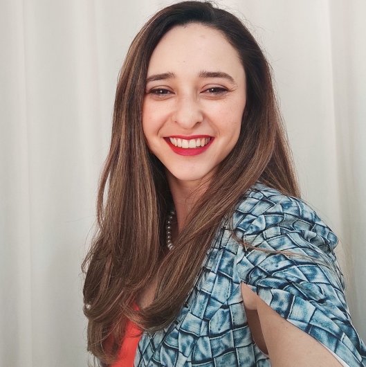 Prof. Márcia Pereira Inácio Soares