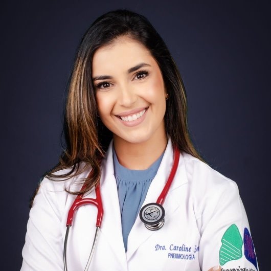 Dra. Caroline Souto