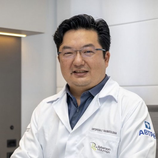 Dr. Roberson Matunaga