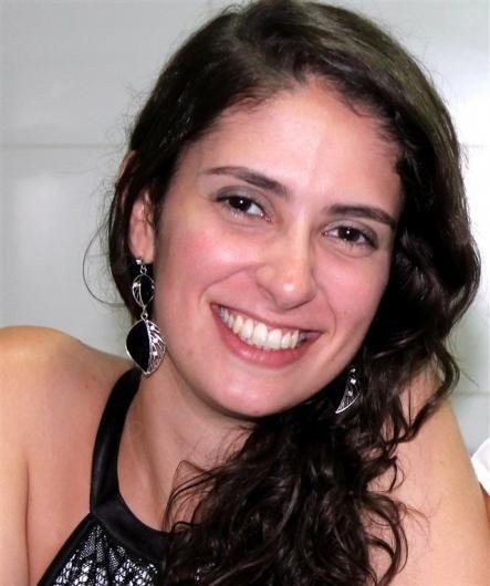 Ana Luiza Abreu