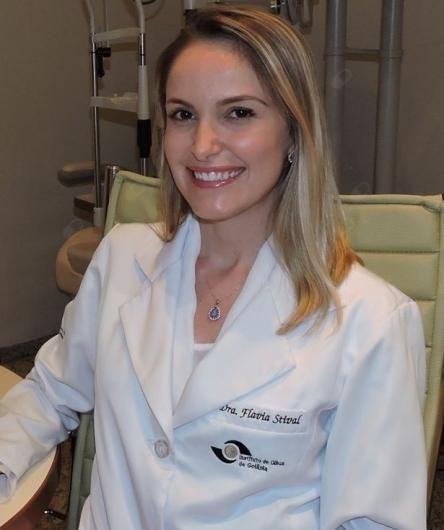Dra. Flávia Rossana Moreira Stival