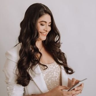 Dra. Ana Carolina Gomes