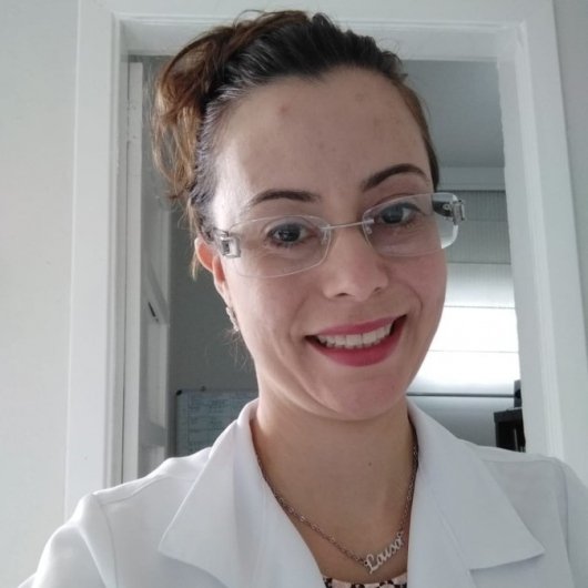Dra. Laísa Sebastião Santini