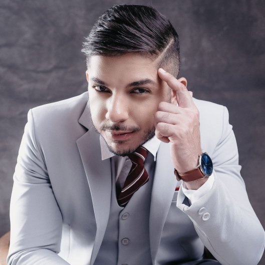 Dr. Glauber Bastos