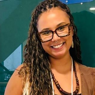 Dra. Gabriela Monteiro Custódio