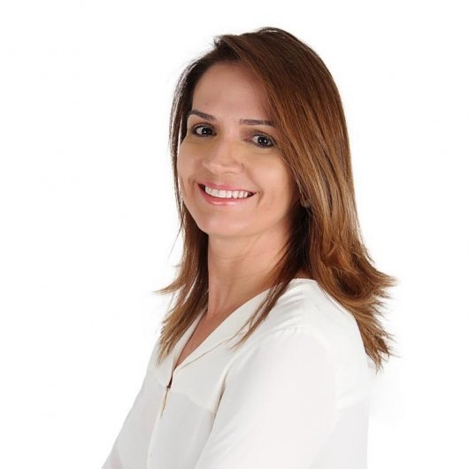 Dra. Carla Figueiredo Brandao