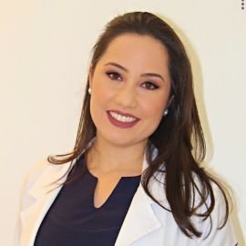 Dra. Letícia Rios Carneiro