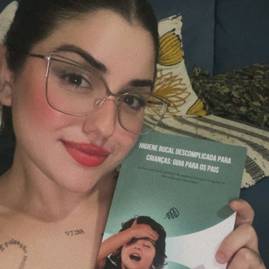 Dra. Karina Batista de Almeida