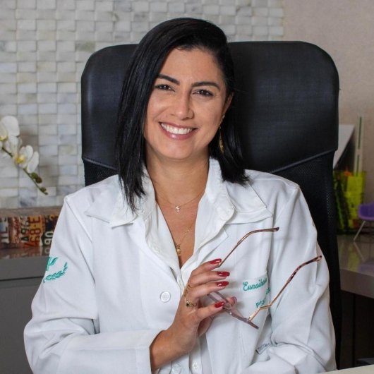 Dra. Eunaihara Marques