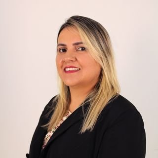 Izabela Neves de Souza