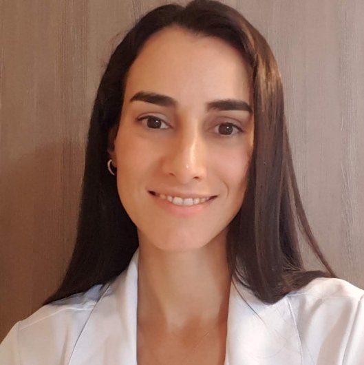 Dra. Iris Cristina Borges da Costa