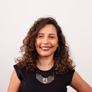 Danielle S. Oliveira
