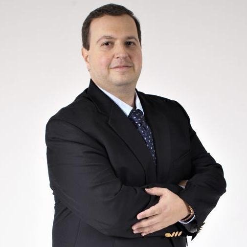 Dr. Edmo Atique Gabriel