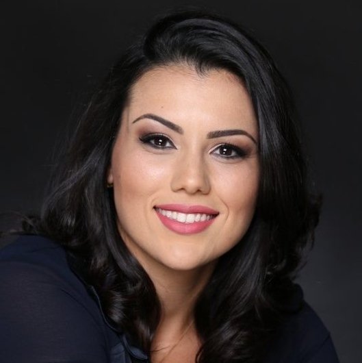 Dra. Alessandra Maria Rocha Rodrigues Maier