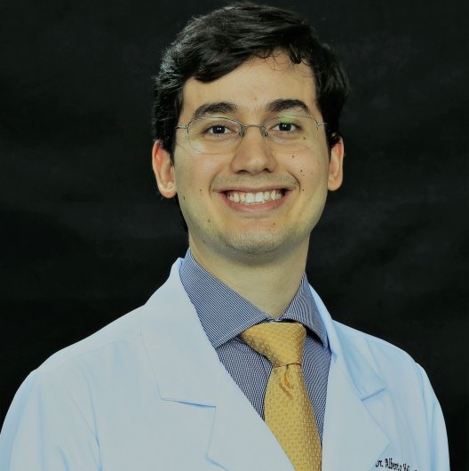 Dr. Alberto Hollanda