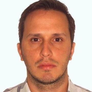 Dr. Tiago Vasconcellos de Rezende