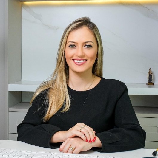 Dra. Gabriela de Oliveira Ferreira