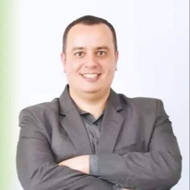 Prof. Marcelo Farias Feltrin