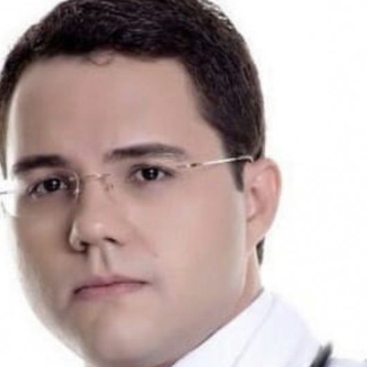 Dr. Rafael Soares de Souza
