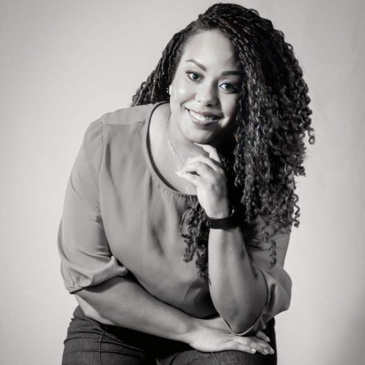 Dra. Beatriz Dos Santos Gonçalves