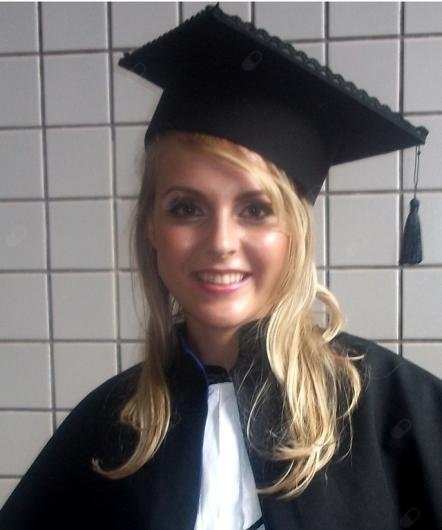 Amanda Sabrini Muller Lopes