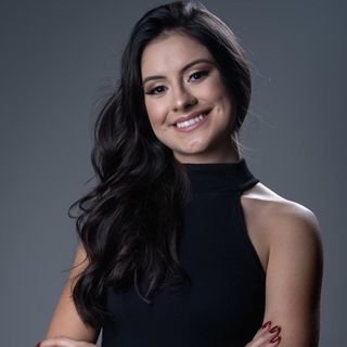 Dra. Lara Camilo