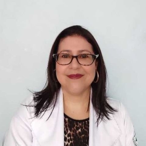 Dra. Simone Correa