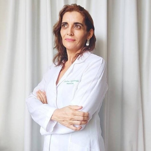 Dra. Andrea Figueiredo Fernandes
