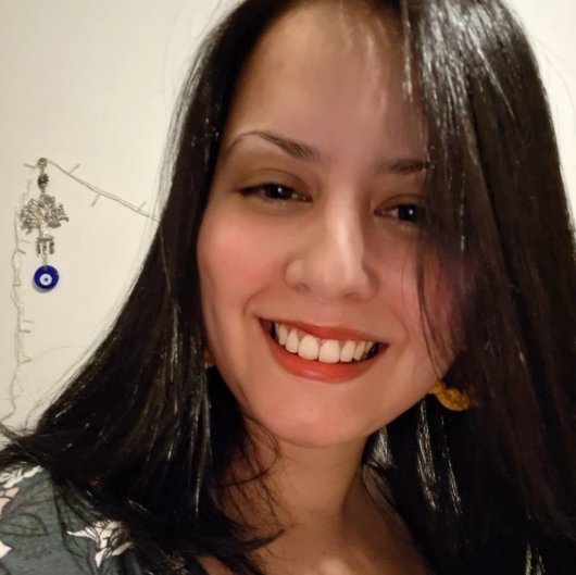 Dra. Stefânia Gomes Pimentel