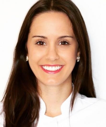 Dra. Mirella Lemos