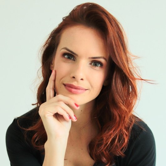 Débora Zottele