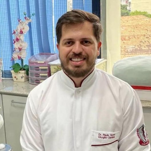 Dr. Paulo Torres