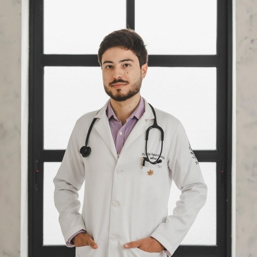 Dr. Felipe Augusto Alves Carvalho