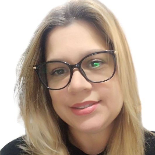 Prof. Renata Albuquerque