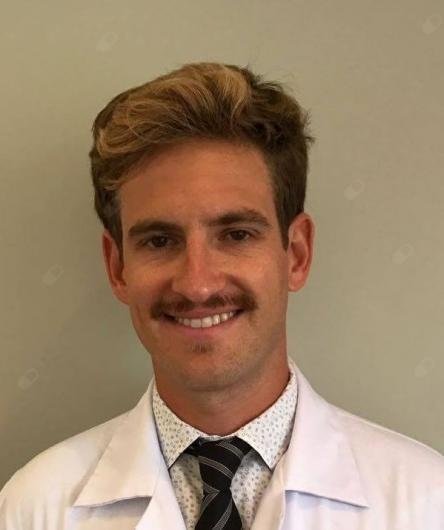 Dr. Roberto Haendchen Bento