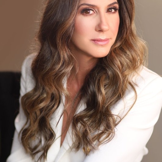 Dra. Carolina Cunha