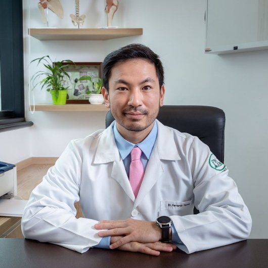 Dr. Fernando Towata