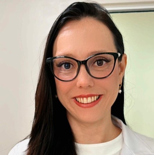 Dra. Luciana De Almeida Bandeira
