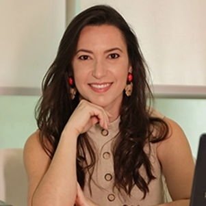 Dra. Roberta Rigueira Pinto Guerra Bria