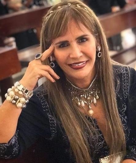 Denise Moreira de Almeida Barbosa