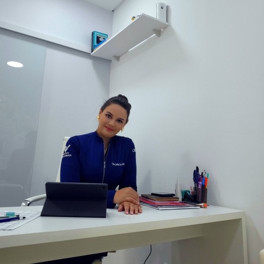 Dra. Caroline S. de Andrade