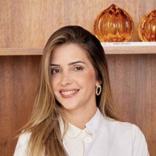 Dra. Elle Rejane Medeiros e Teixeira Lima