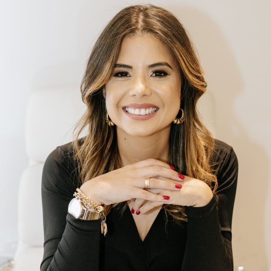 Najlla Lopes de Oliveira Burle