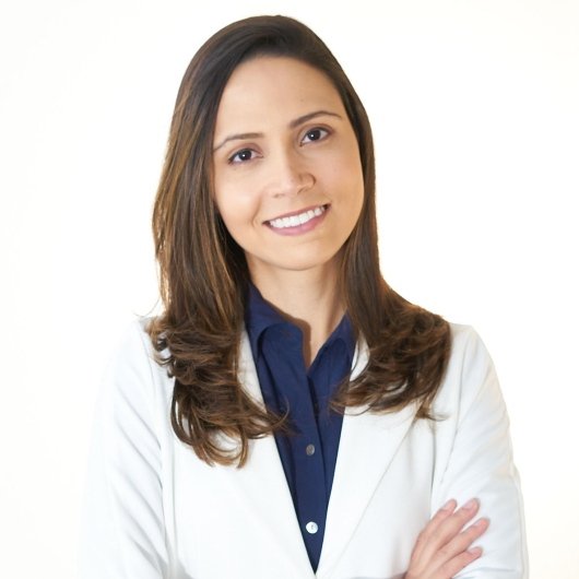 Dra. Camila Specht